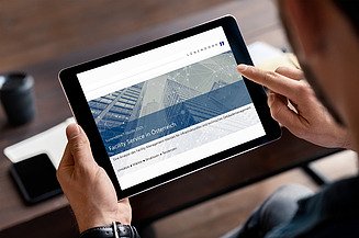 Lünendonk ranking Austria 2025 on a tablet