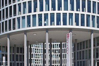 STRABAG PFS was commissioned with the FM for the office property 'Das Auge' in Darmstadt. STRABAG PFS was commissioned with the FM for the office property 'Das Auge' in Darmstadt.