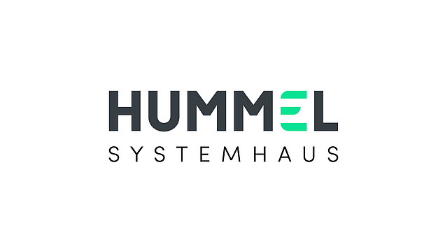 Logo HUMMEL SYSTEMHAUS, mit schwarzen Großbuchstaben und einem grünem E
